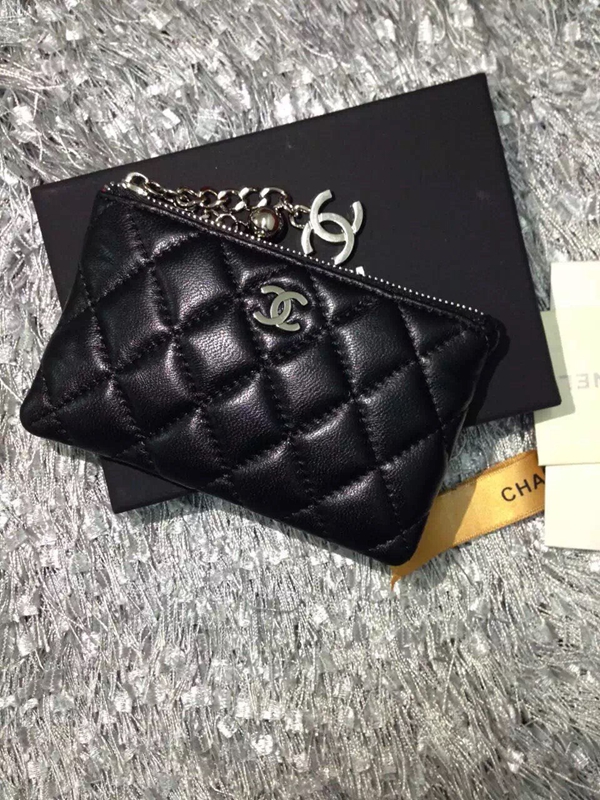 コピーシャネル激安財布正面デザイン